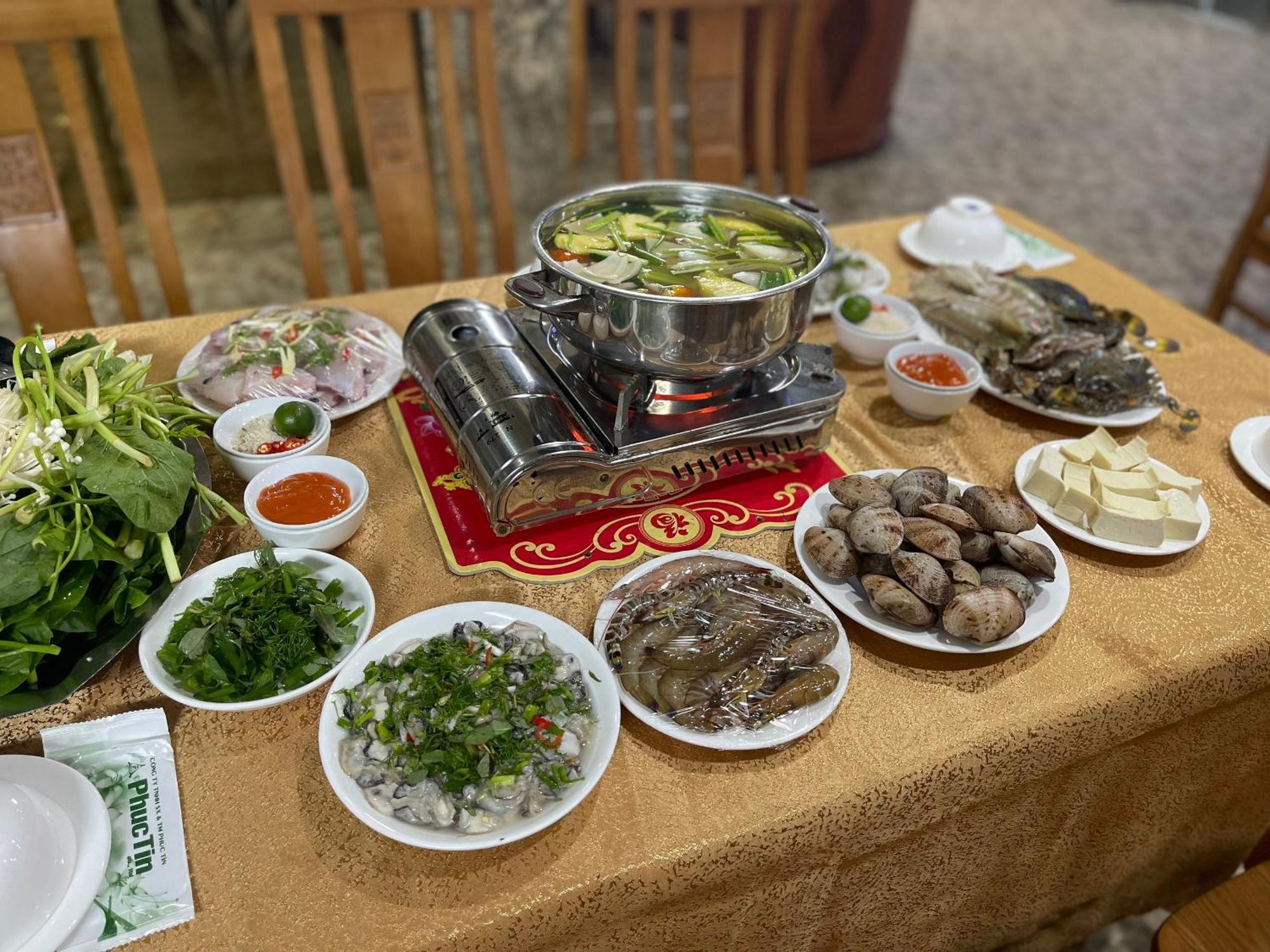 Dong Khe Sau Phuong Dong Hotel מראה חיצוני תמונה